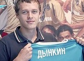 Zenit-TV: Zenit sponsor M.Video invites a football freestyler from Saratov to Petrovsky