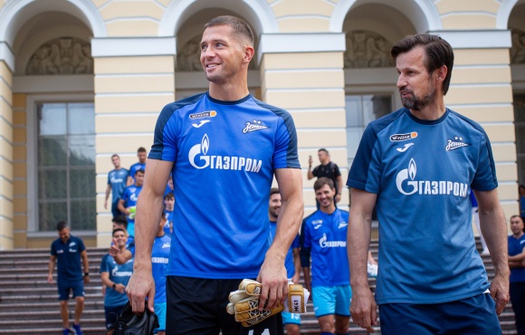 Mikhail Kerzhakov: “This training session shows how St. Petersburg and the club are united as one”