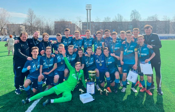 Zenit U15s win the North-West Cup