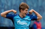 Zenit U18s v Dynamo Moscow U18s in the YFL-2