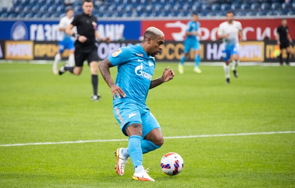 Malcom plays his 50th game for Zenit