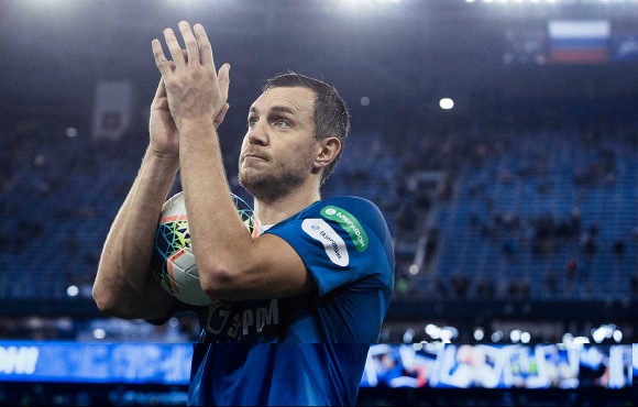 Artem Dzyuba voted Russia's Player of the Year for 2019