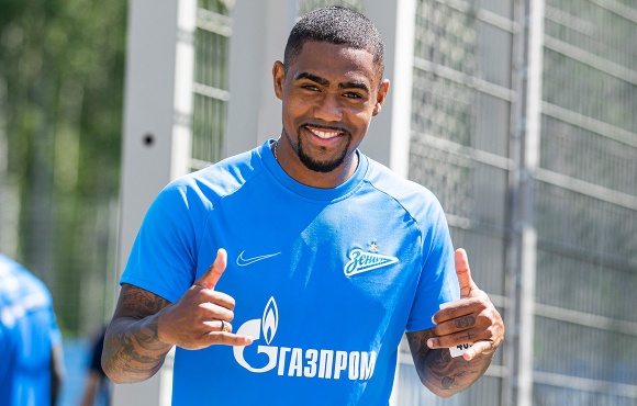 Malcom: "We have four matches in our magnificent stadium ahead of us and we must win every one"