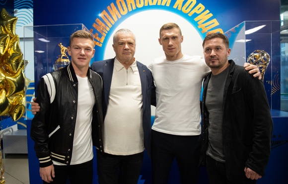 Zenit legends open the new Champions Corridor at the Gazprom Arena