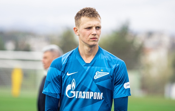 Ilya Khatuntsev joins Zenit U19s 