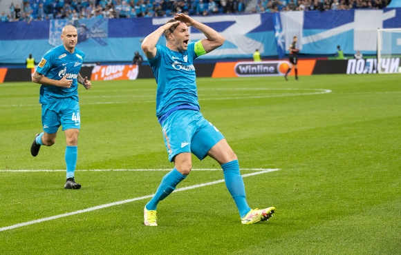Artem Dzyuba is the RPL Player of the Month for September