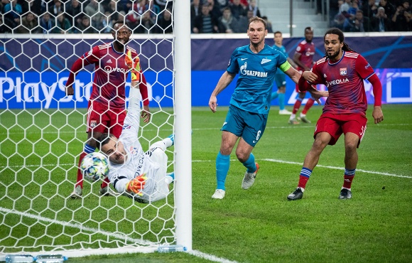 Zenit brush aside Lyon in the UEFA Champions League