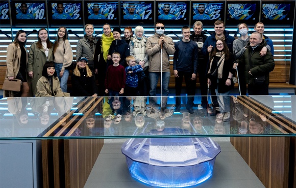The club hosted a stadium tour of the Gazprom Arena for visually impaired fans  