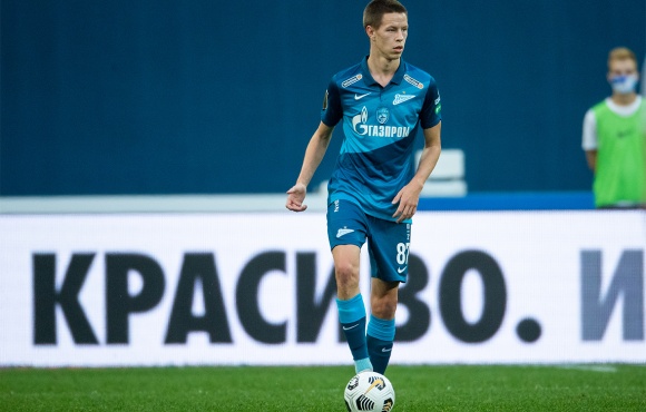 Danila Prokhin will spend the rest of the season on loan at Sochi