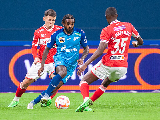 Photos from Zenit v Spartak in the RPL