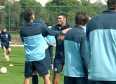 Zenit-TV: Practice at one-timing the ball