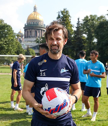 Sergei Semak: "We've enjoyed the open training session as have the fans"